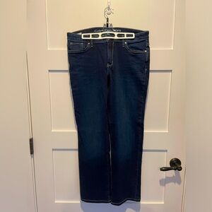 Calvin Klein boot cut jeans, size 31x32 dark wash, like new